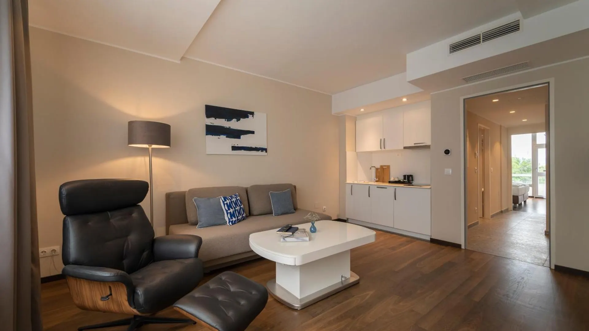 Pakat Residences Bécs 0*,